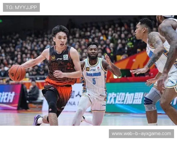 CBA多队增加攻守转换训练,提升双方半场执行力 CBA多队增加攻守转换训练,提升双方半场执行力