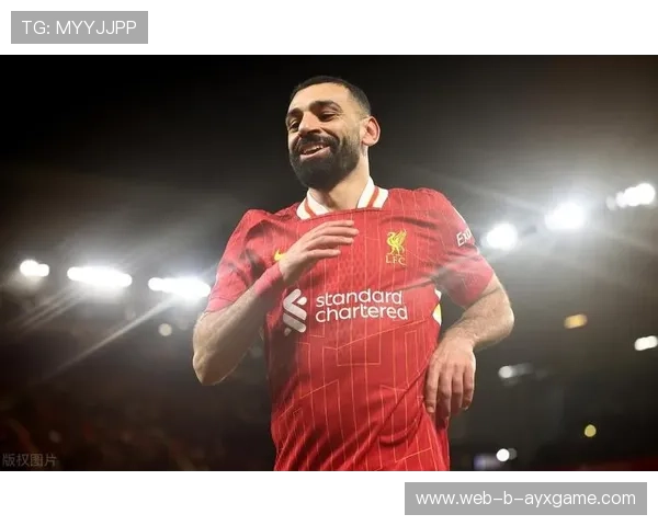 利物浦外线斜传直达，萨拉赫门前推射完成致命一击